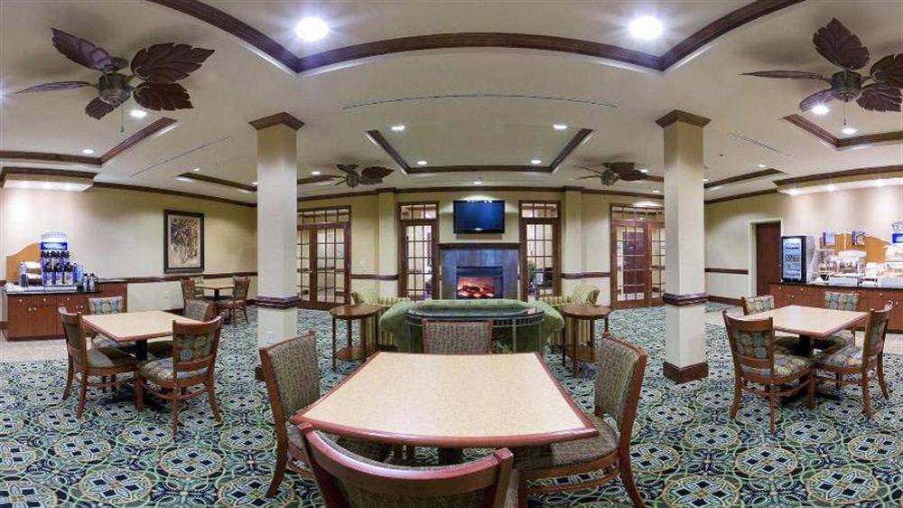 Express & Millington-memphis Area By Ihg Hotel 2*