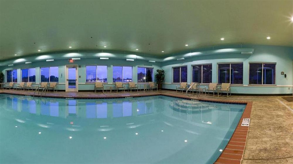 Express & Millington-memphis Area By Ihg Hotel Millington