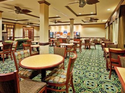 Express & Millington-memphis Area By Ihg Hotel